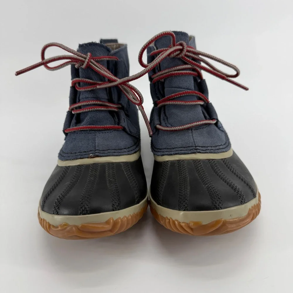 Sorel Out N About Blue Canvas Black Rubber Rain Boots‎ Women's size 7 Sample